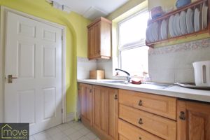 Photo 5- click for photo gallery